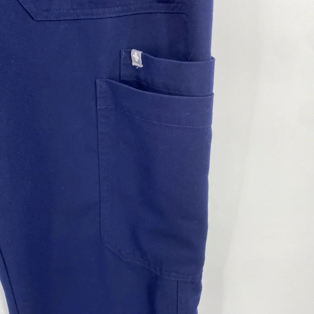 FIGS Technical Collection Cargo Scrub Pants Mens Size Medium Blue Nursing‎